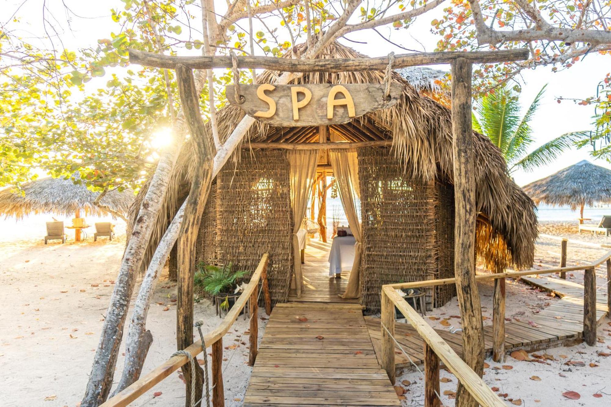 Punta Rucia Lodge Hotel Boutique & Spa Екстериор снимка
